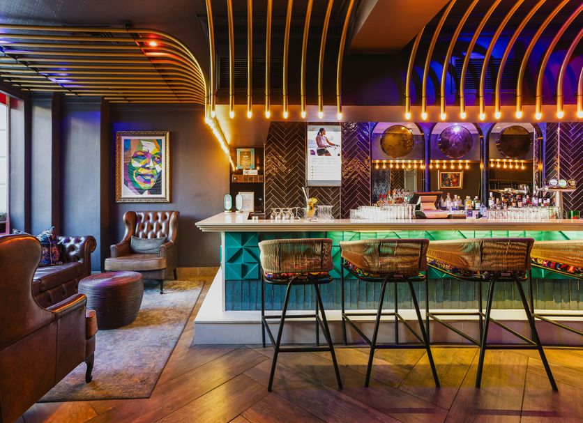 Bar Photo