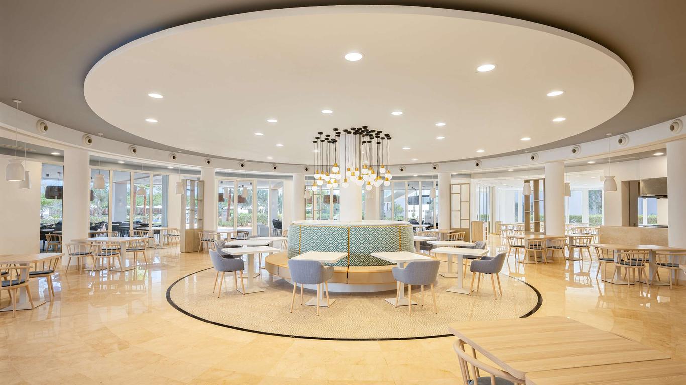 Radisson Blu Residences, Saidia