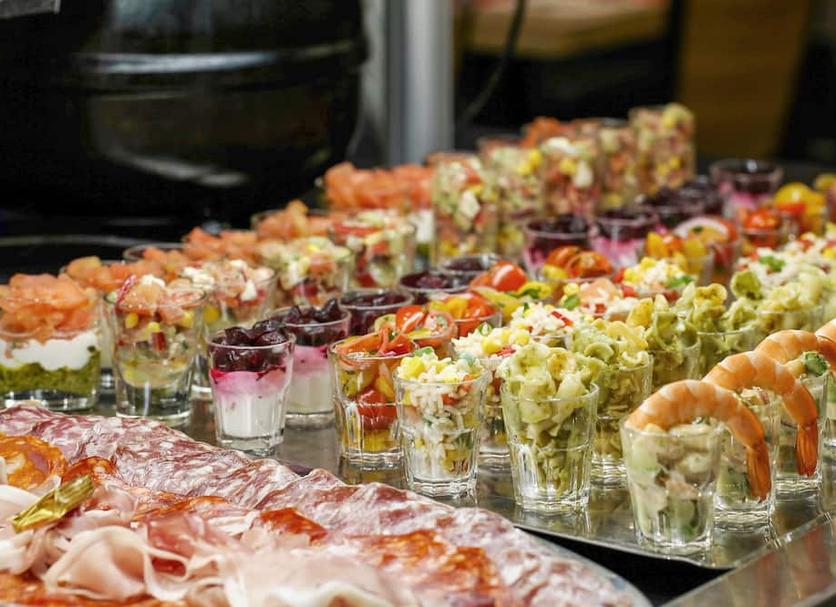 Buffet Photo