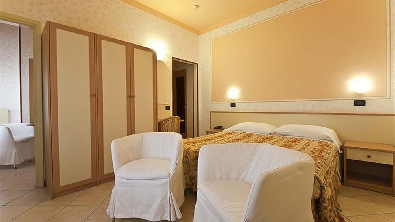 Hotel La Riviera