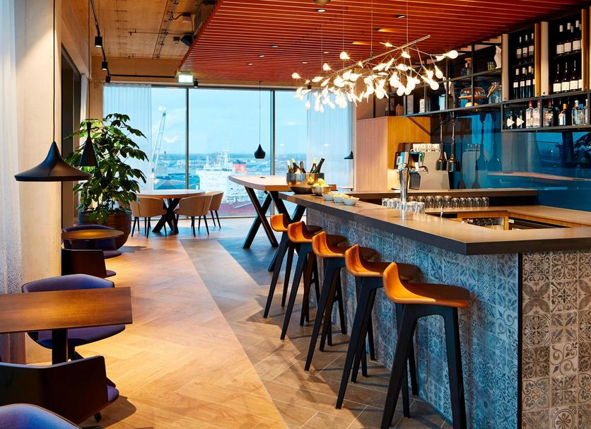 Bar Photo