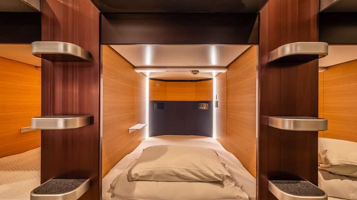 Plaza Hotel Toyota à partir de 25 €. Hôtels à Toyota KAYAK