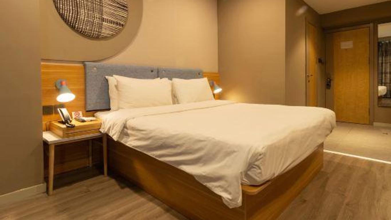 Home Inn·neo(Anshan Railway Station)
