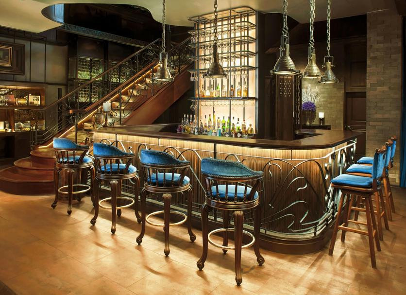 Bar Photo