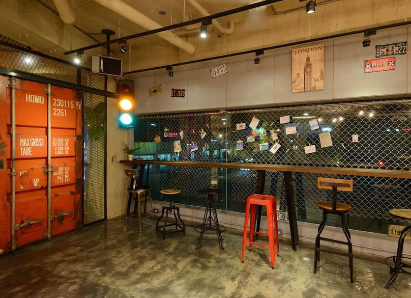 Bar Photo