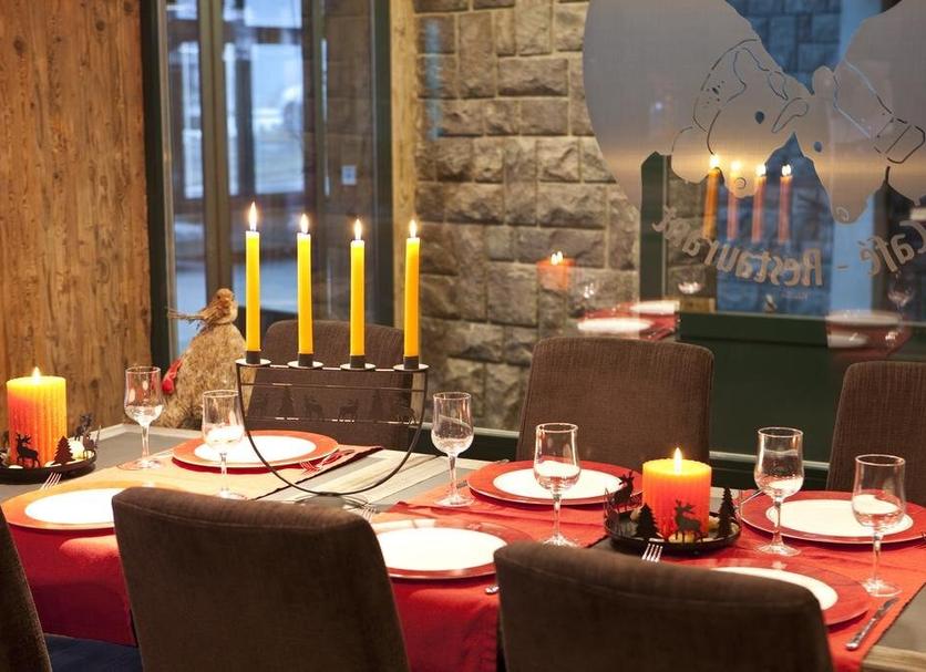 Restaurant Photo