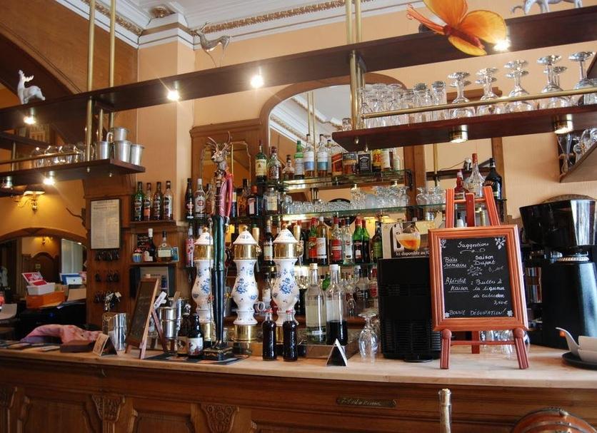Bar Photo