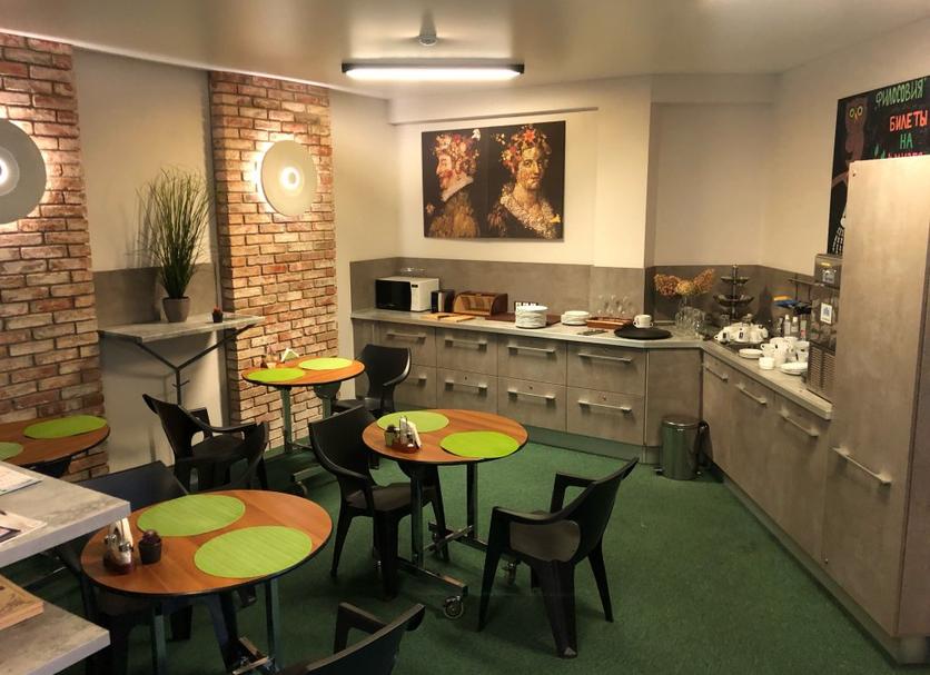 Restaurant Photo