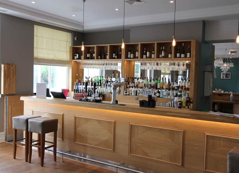 Bar Photo