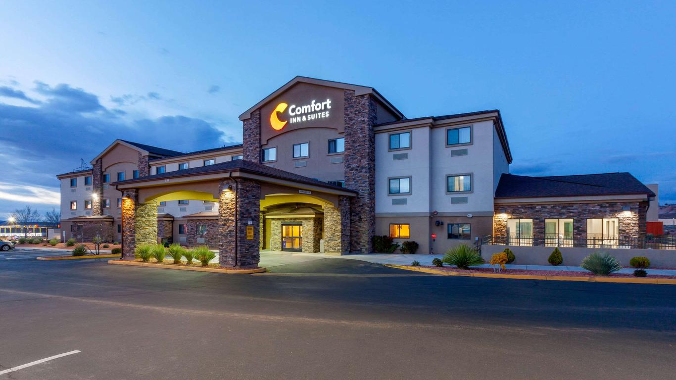 Comfort Inn & Suites Page At Lake Powell