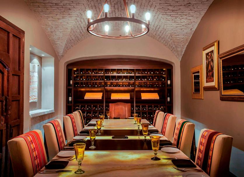 Restaurant Photo