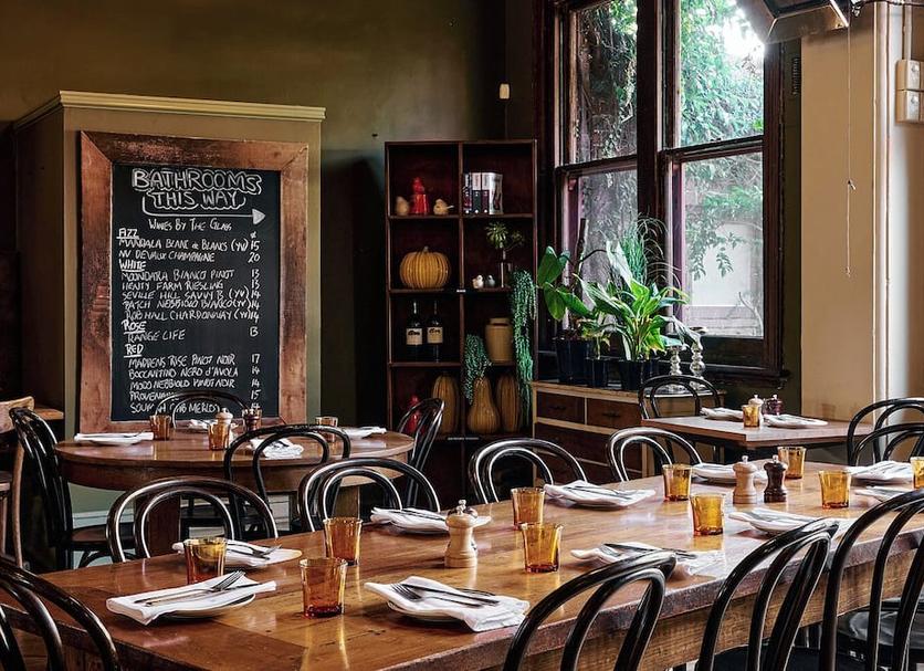 Restaurant Photo