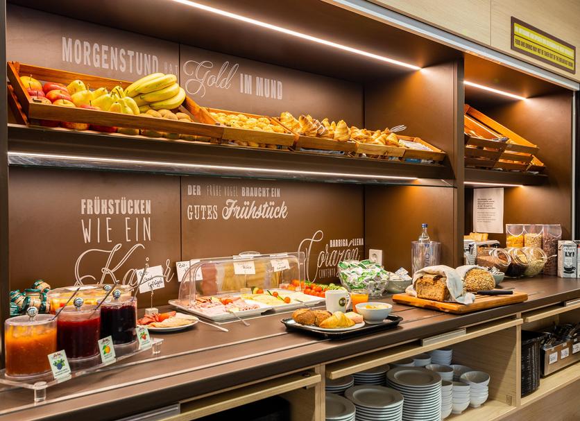 Buffet Photo