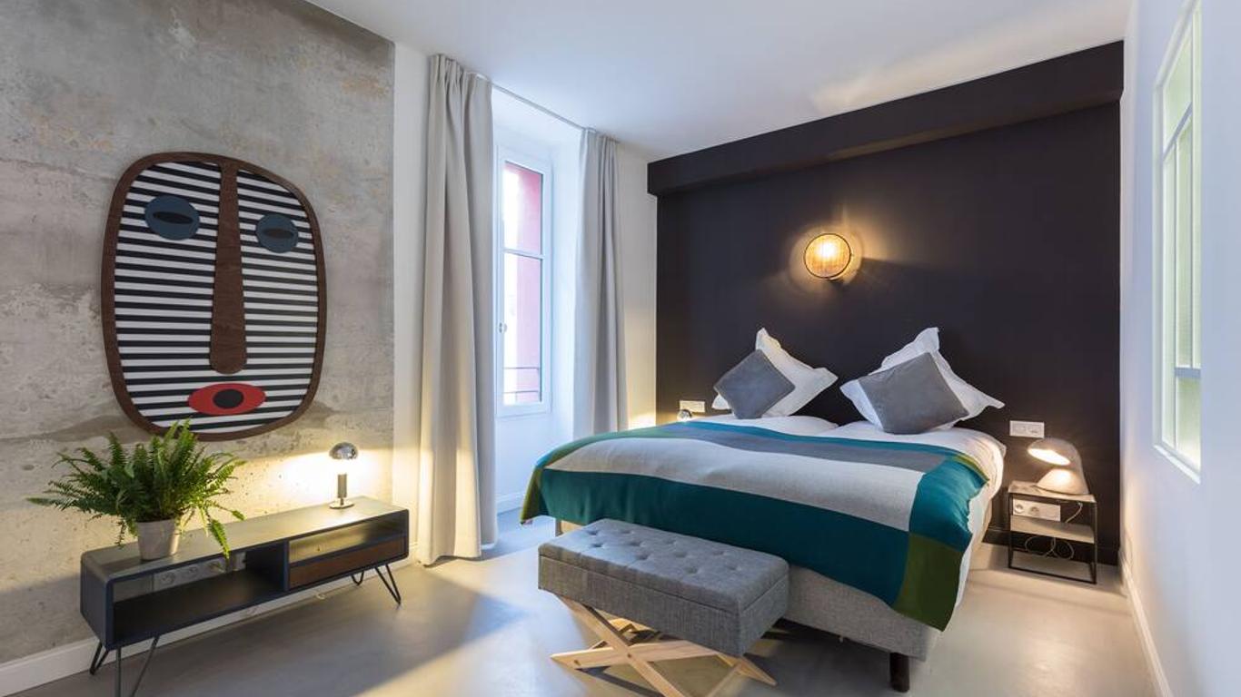 L'Abeille - Boutique Apartments