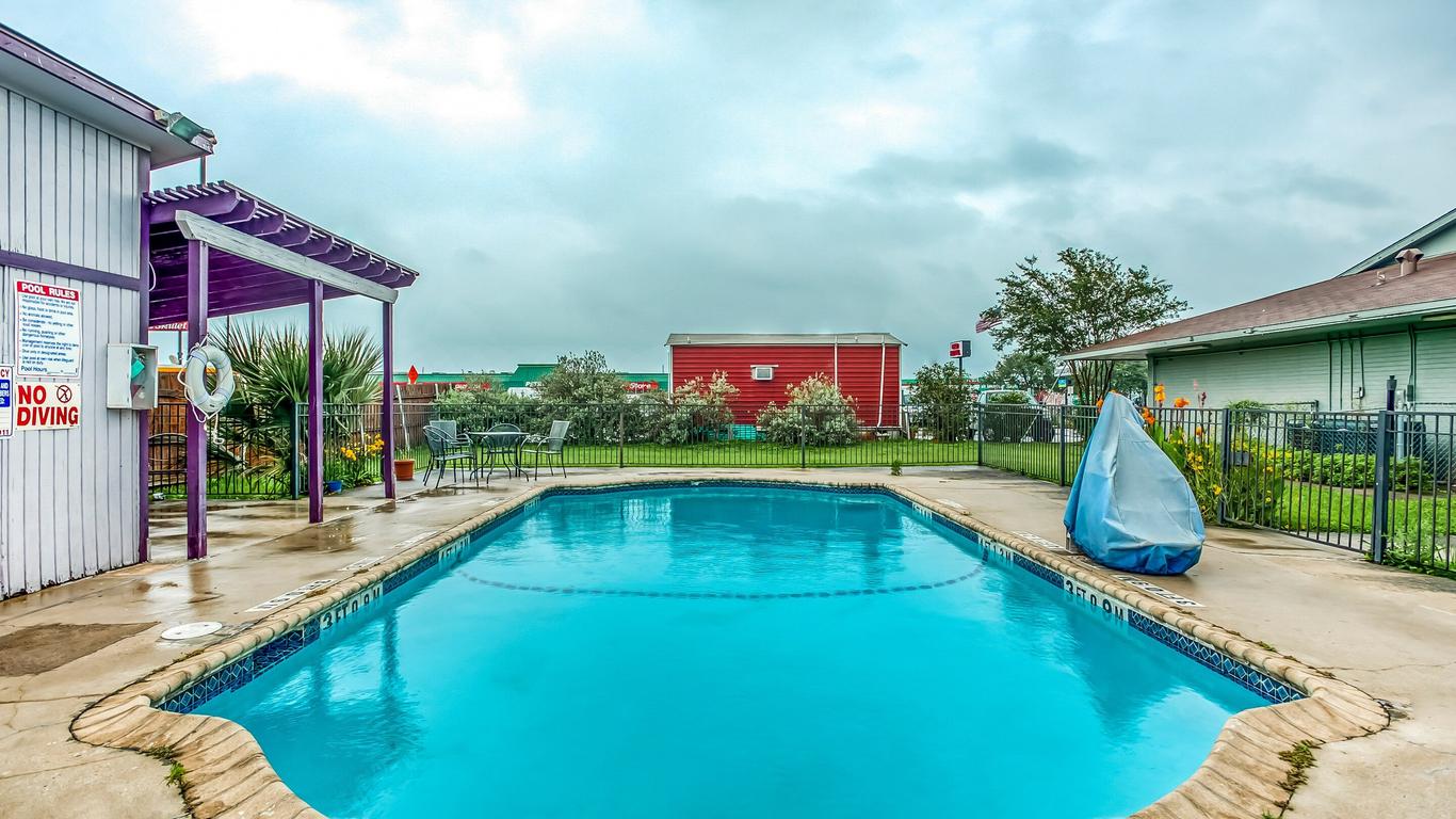 OYO Hotel San Antonio East