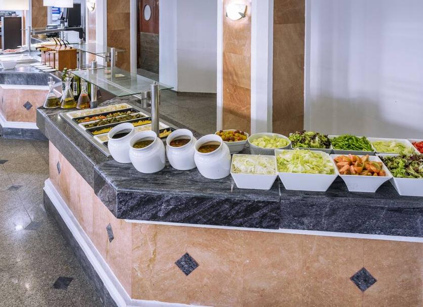 Buffet Photo
