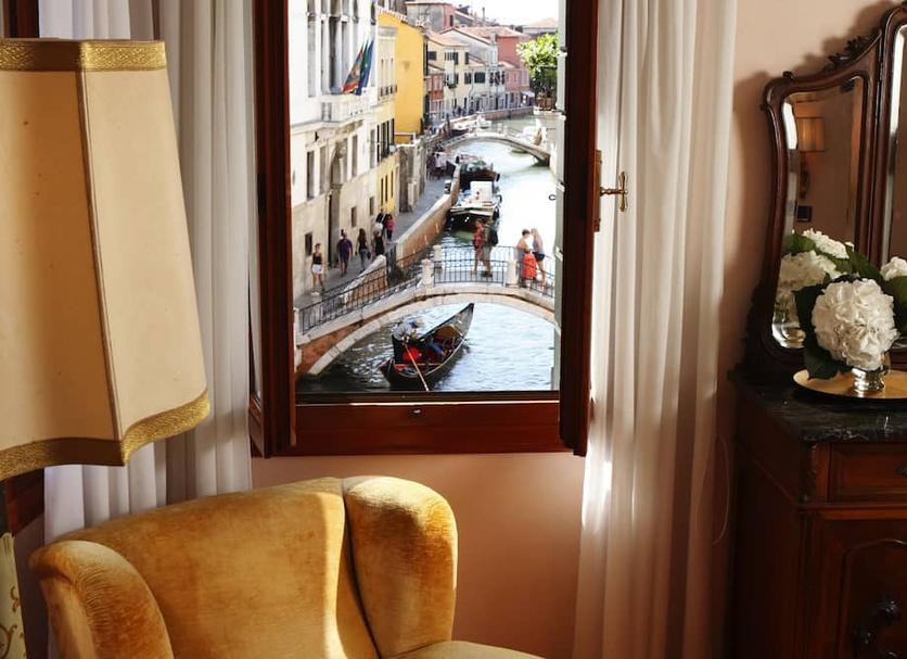 Équipements de la chambre Photo