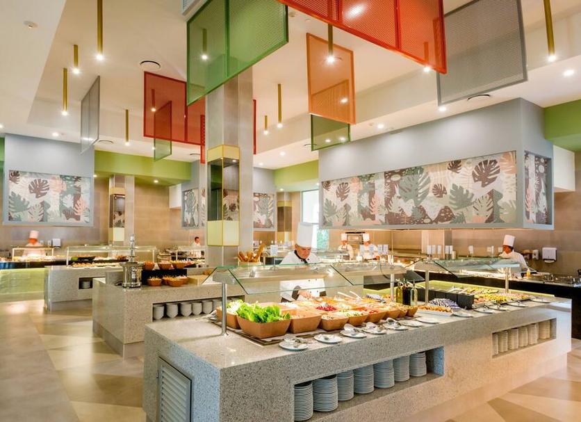 Buffet Photo