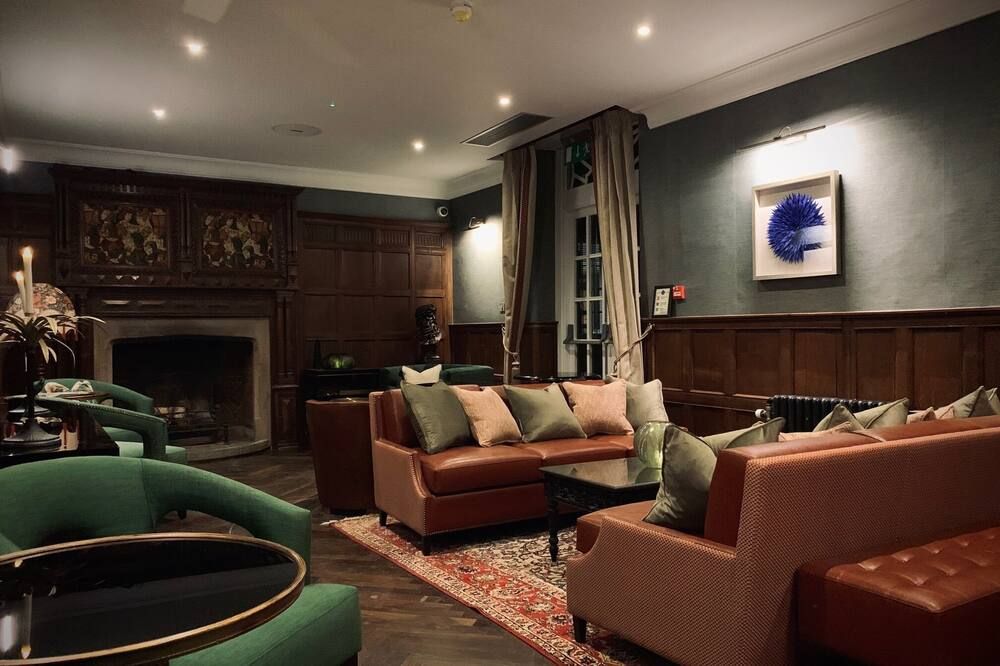 Salon