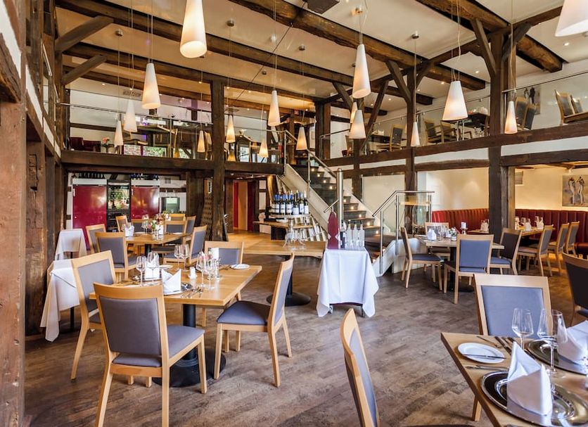 Restaurant Photo