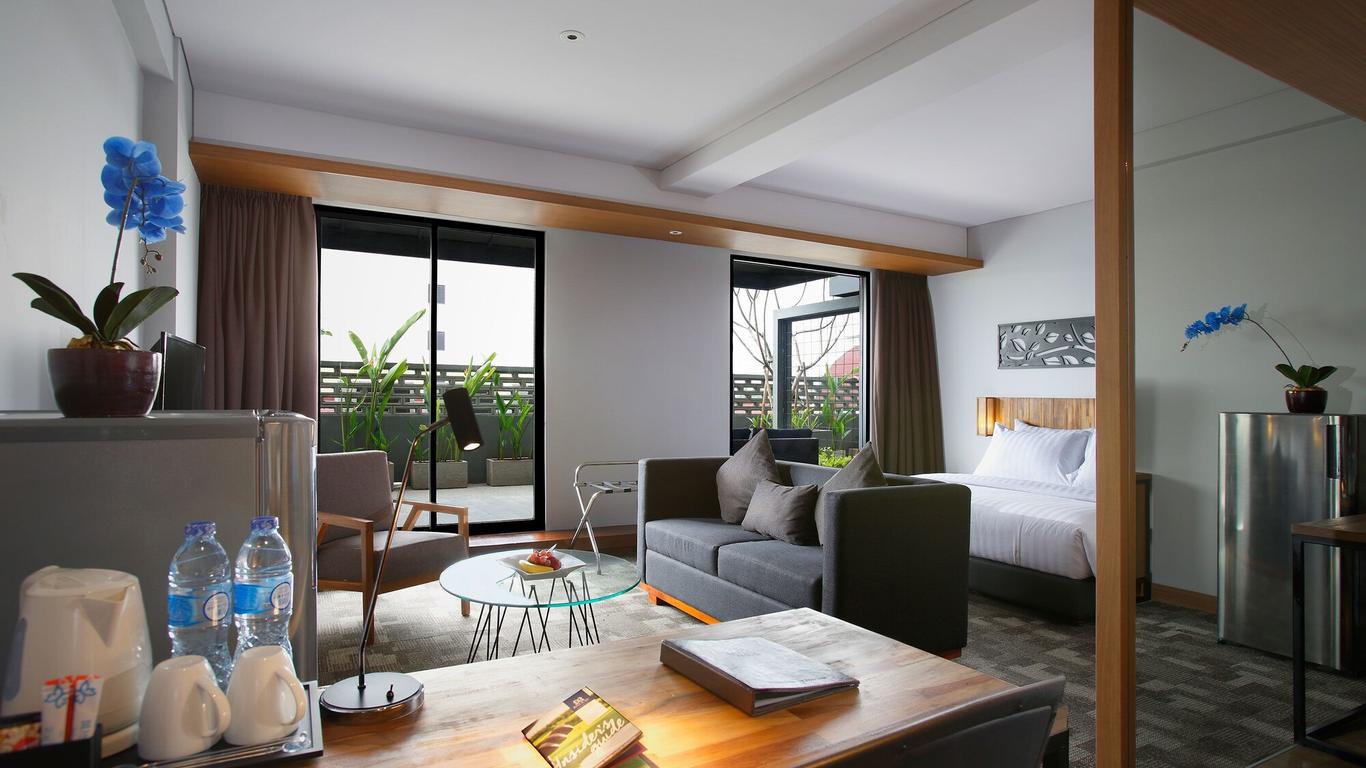 Batiqa Hotel Jababeka Cikarang