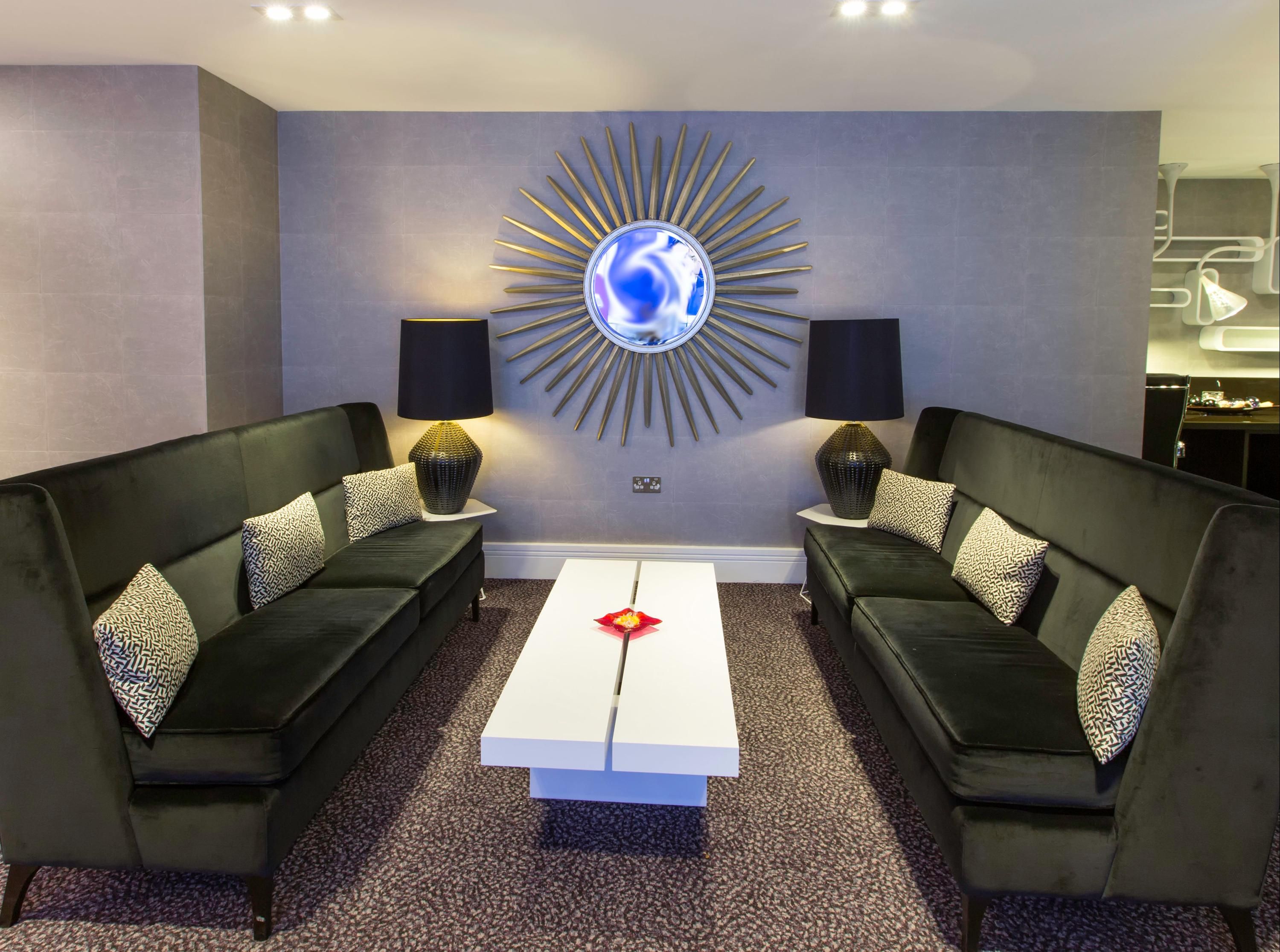 Salon