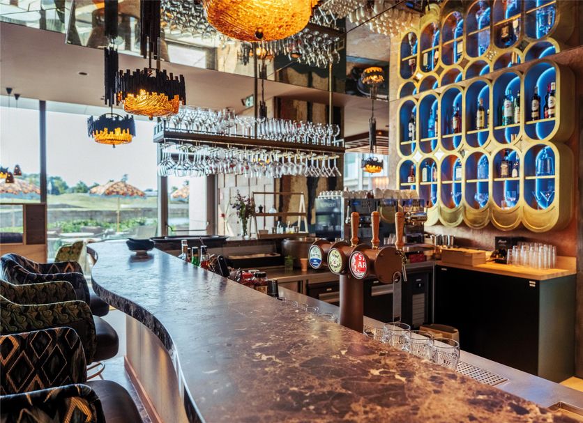Bar Photo
