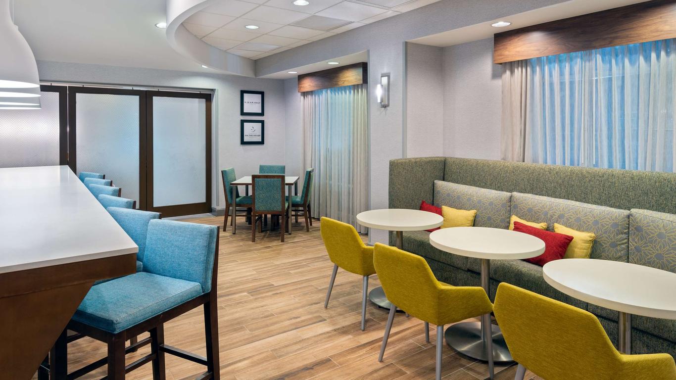Hampton Inn Petersburg-Southpark Mall