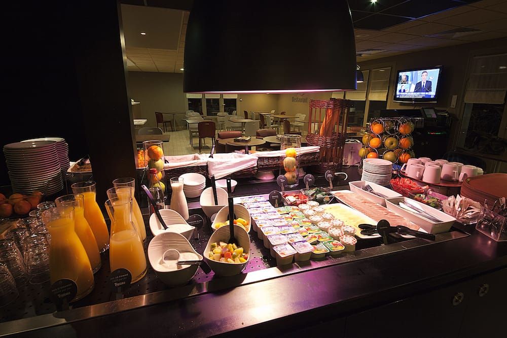 Buffet Photo