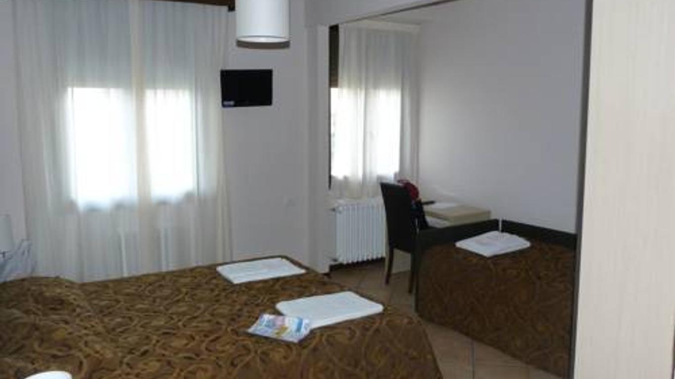 Hotel Eden
