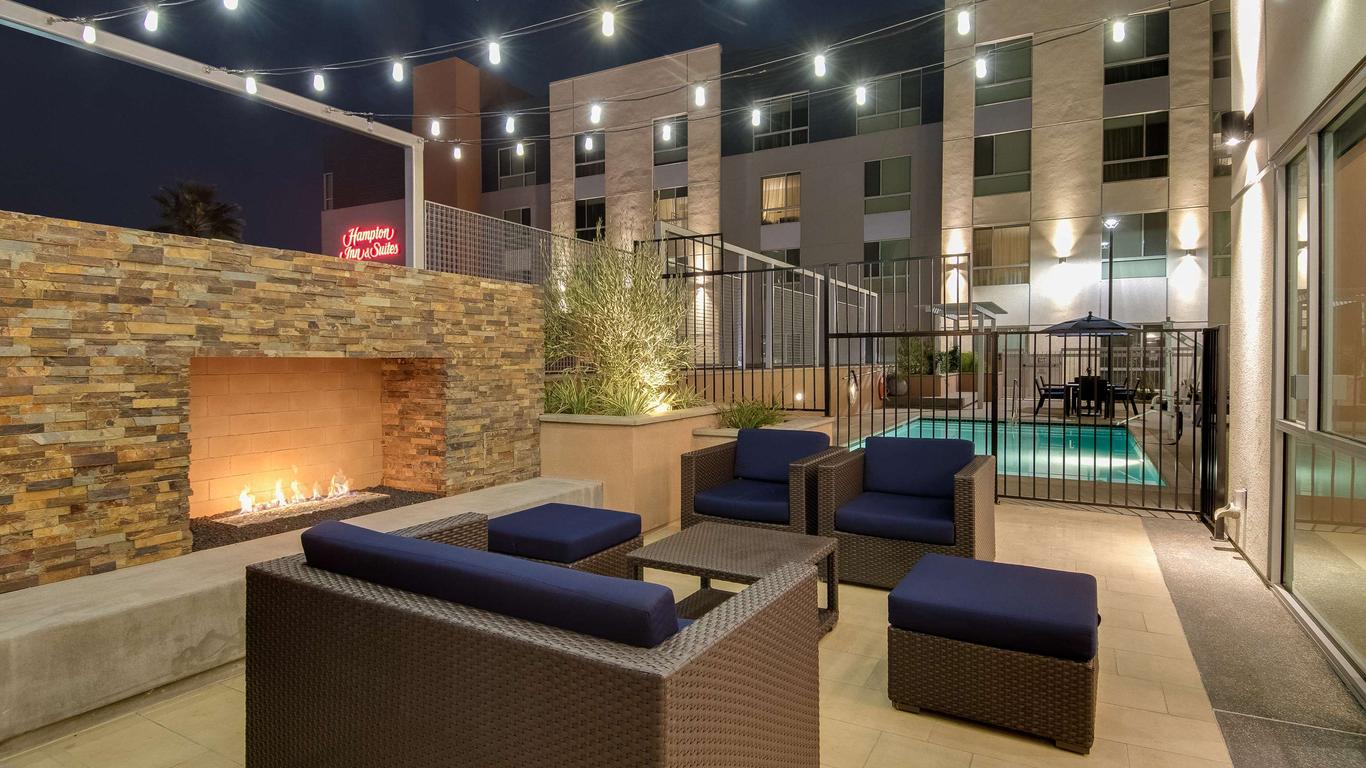 Hampton Inn & Suites Los Angeles/Glendale