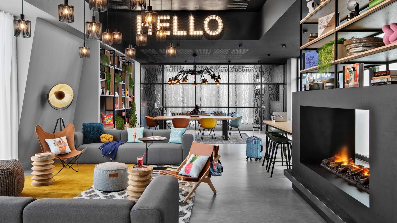 Moxy Lyon Airport
