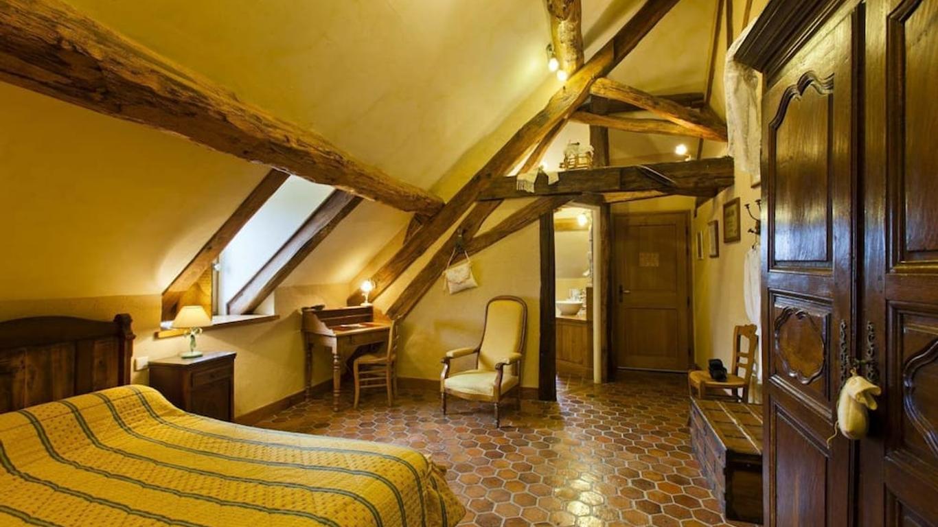 Hôtel De La Beursaudiere