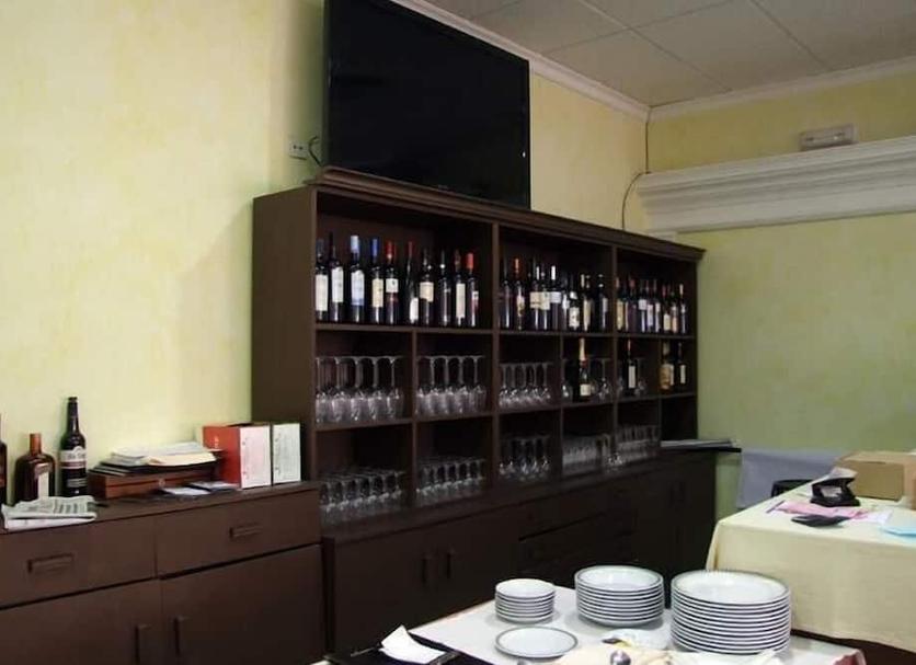 Bar Photo