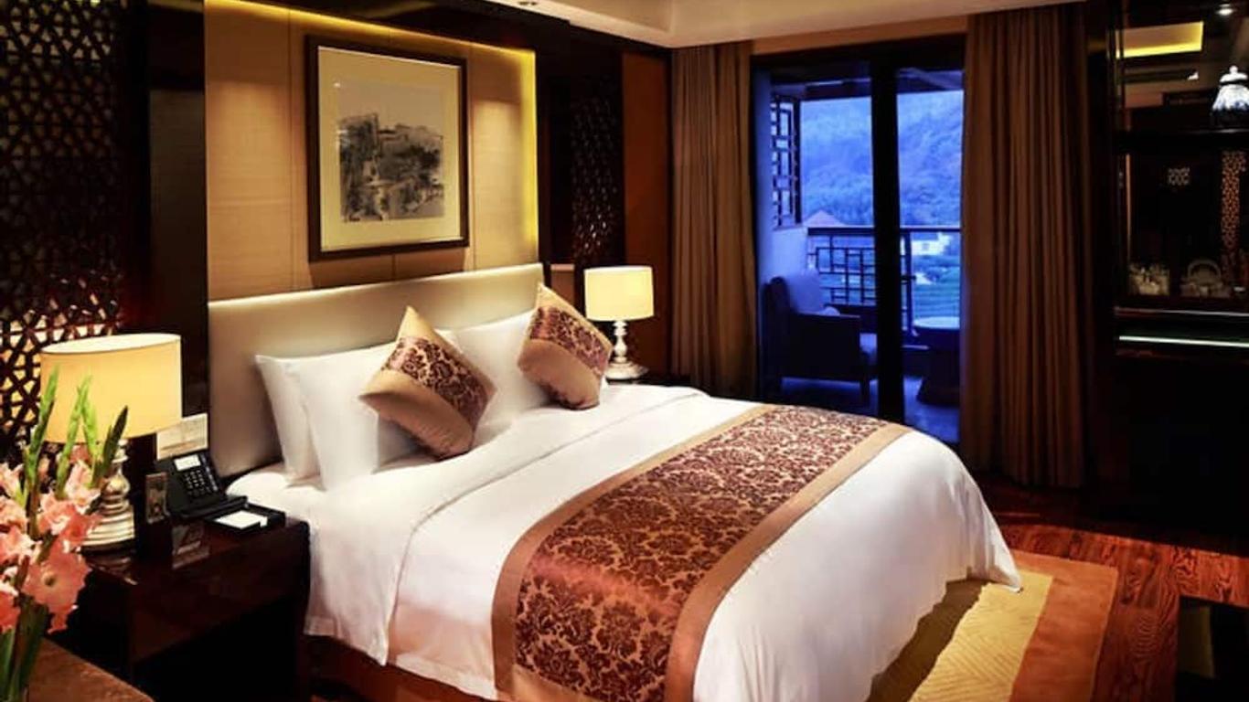 Yangming Springs and Spa Resort