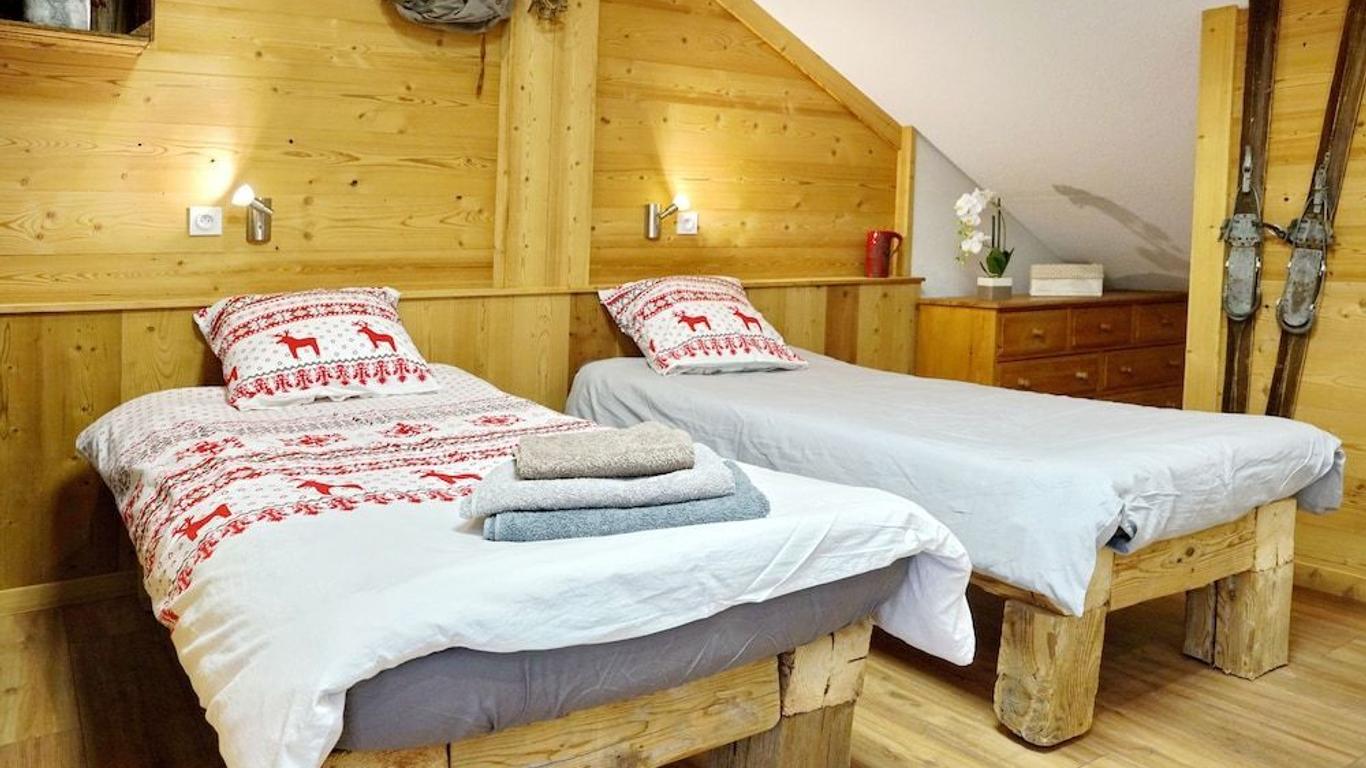 Chalet Hotel La Tuviere Bike Inn