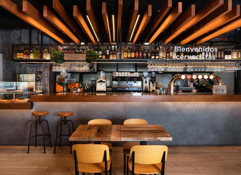Bar Photo