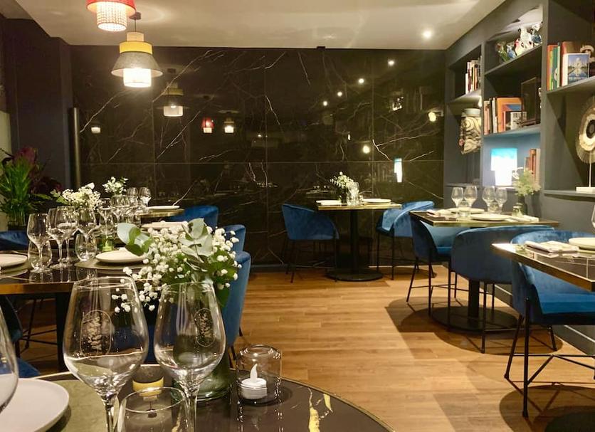 Restaurant Photo