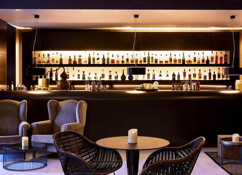 Bar Photo