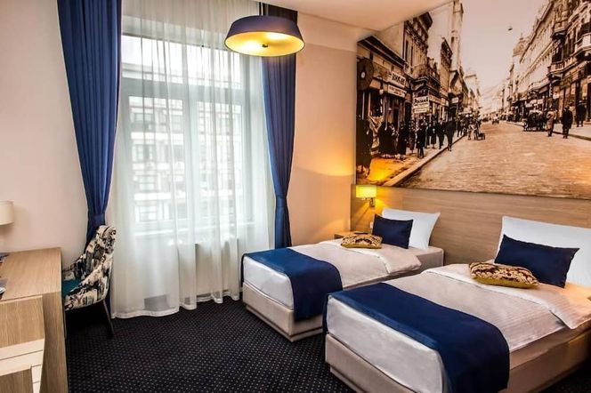 Five Points Square - City Center