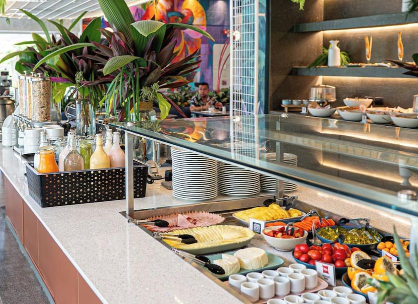 Buffet Photo