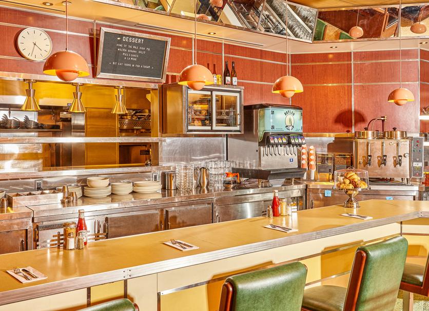 Restaurant Photo