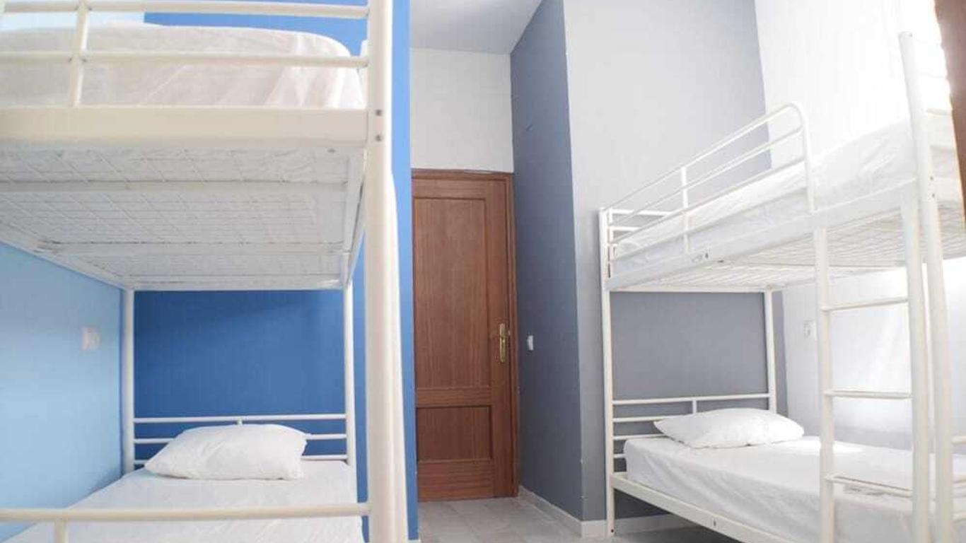 El Baobab Hostel