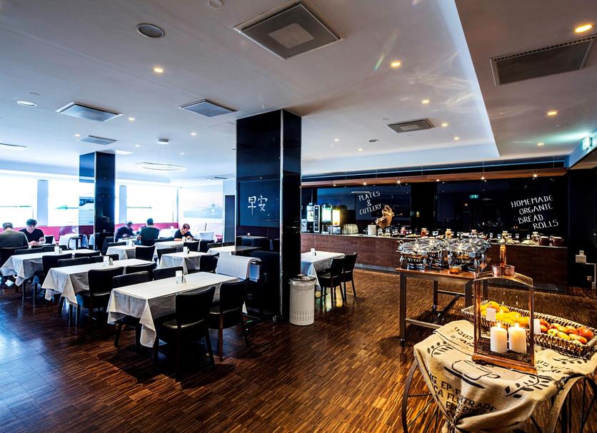 Restaurant Photo