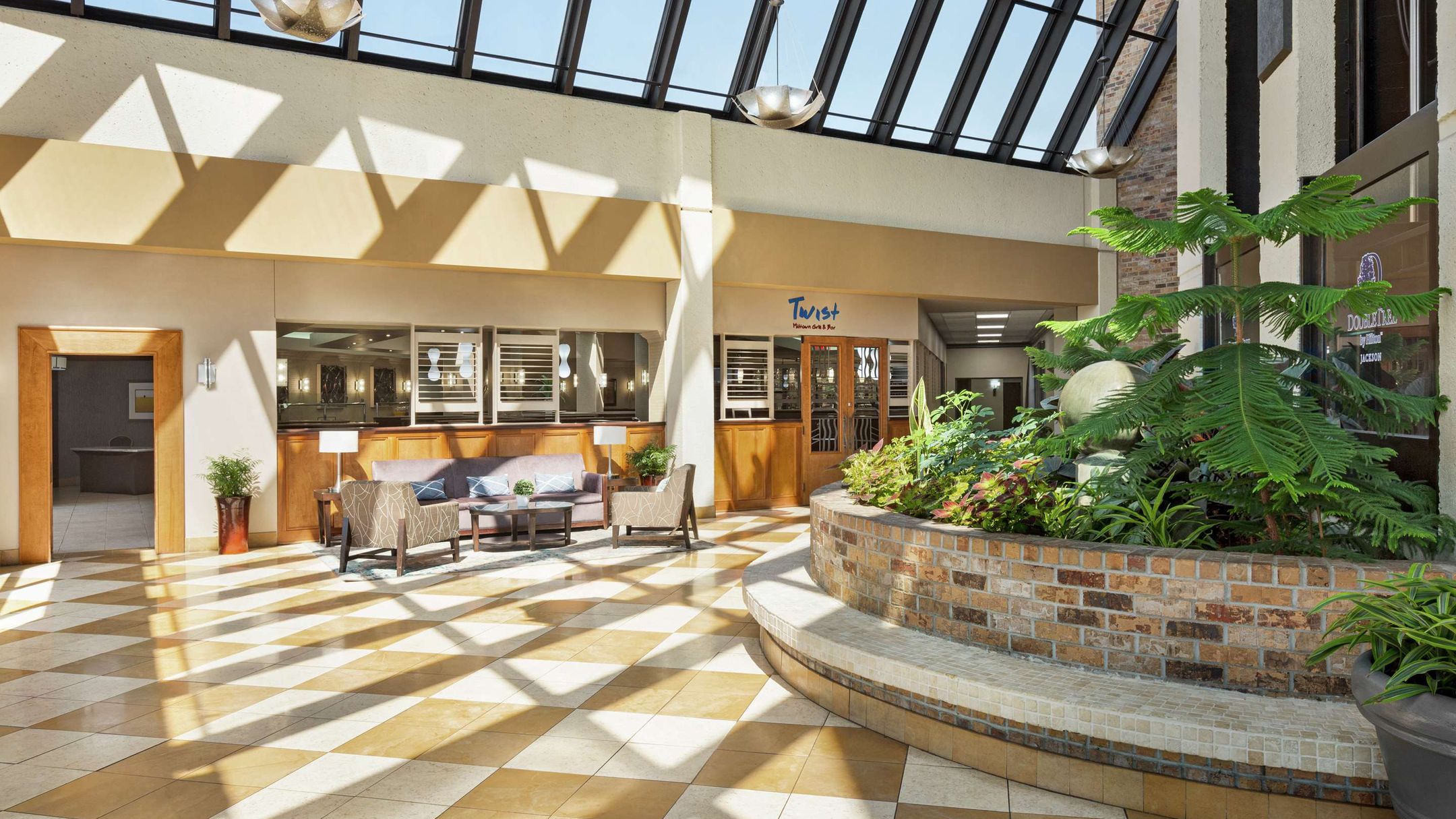 DoubleTree by Hilton Jackson à partir de 122 €. Hôtels à Jackson KAYAK