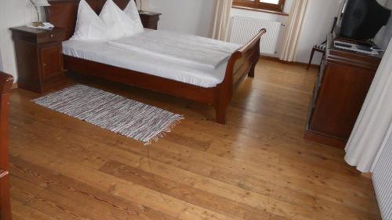 Hotel Garni Zum Hirschen