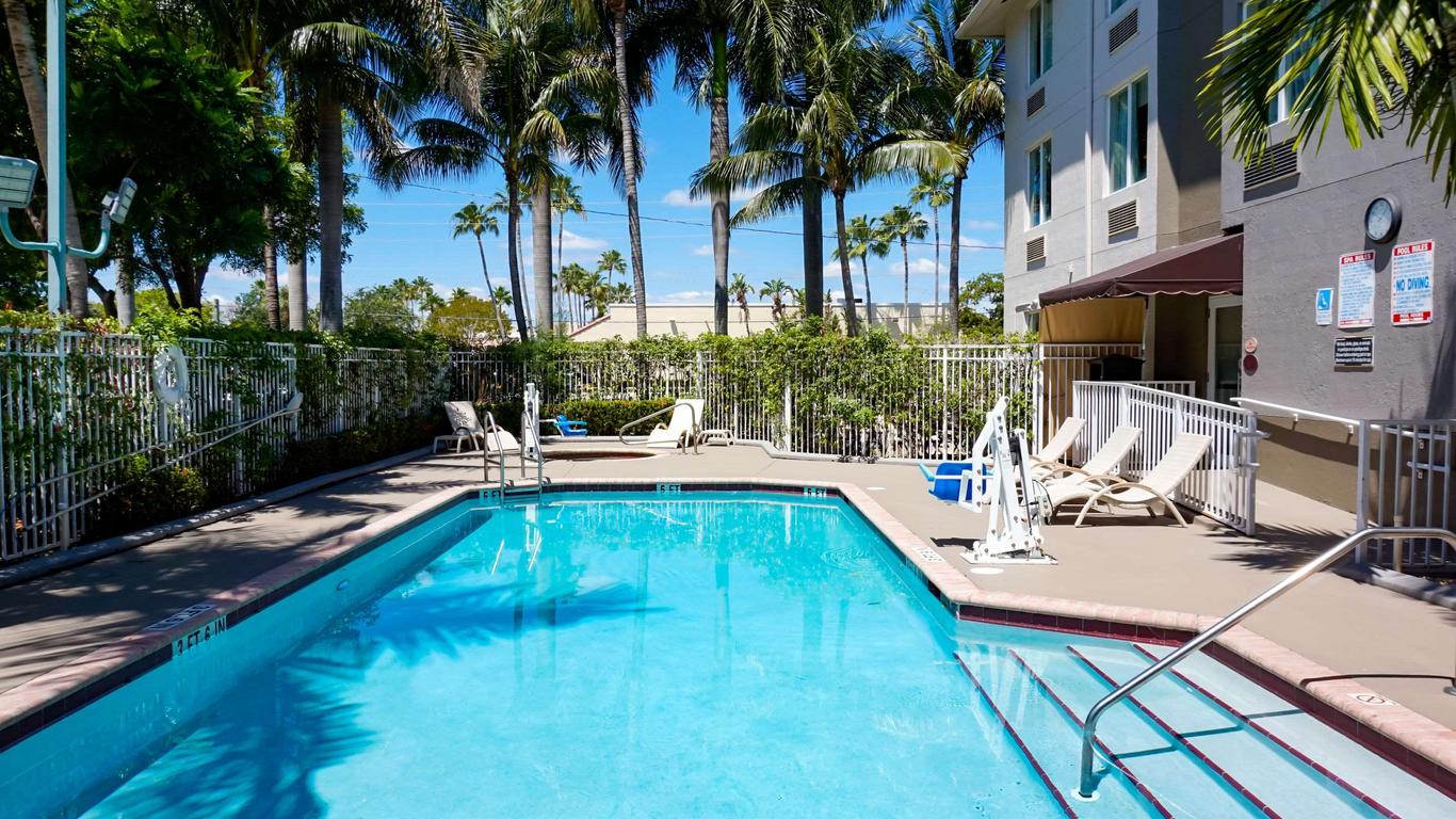 Sleep Inn & Suites Ft Lauderdale International Airport