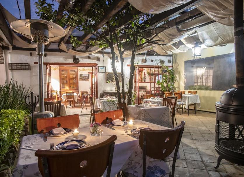 Restaurant Photo
