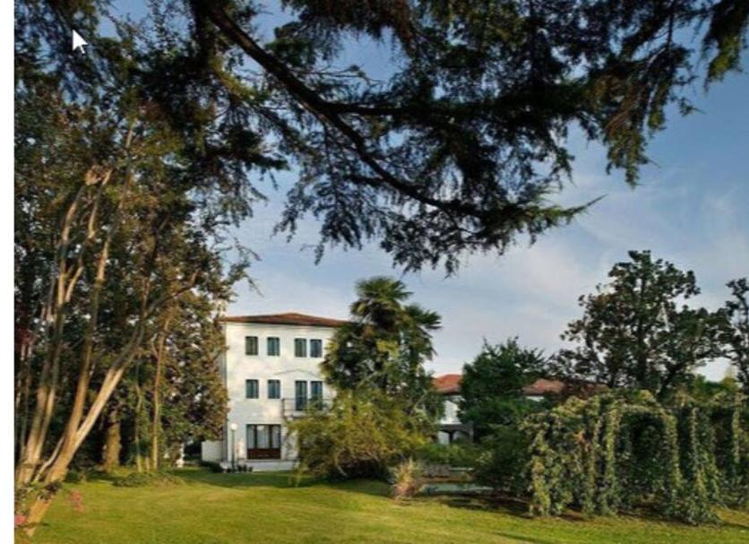 Extérieur Photo