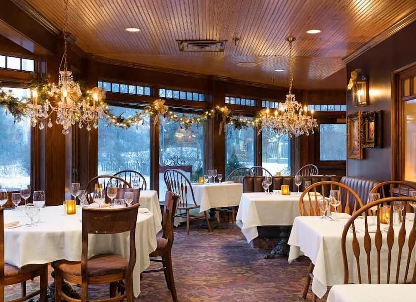 Restaurant Photo